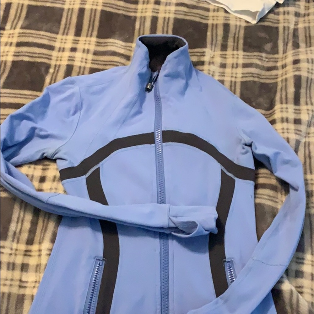 Workout pullover
